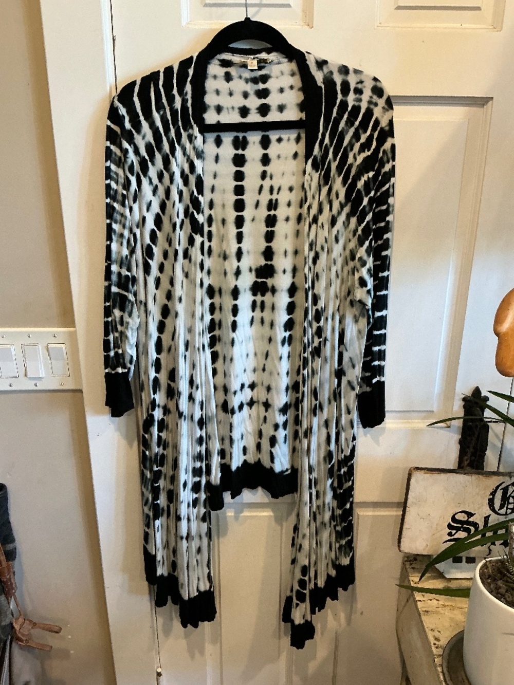 Kenar tie dye cardigan! In very good condition! Plus size 1X